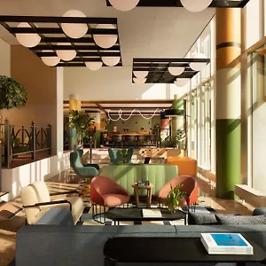 Avani Museum Quarter - Previously Nh Museum Quarter Hotel Amsterdam